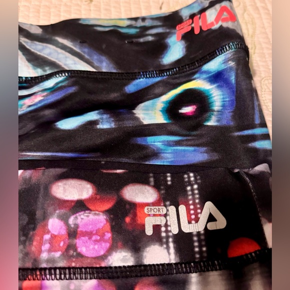 Fila Performance Compression Shorts - Picture 4 of 4